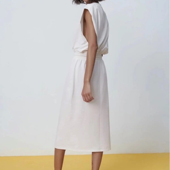 Zara Cotton Dress - Picture 3 of 10